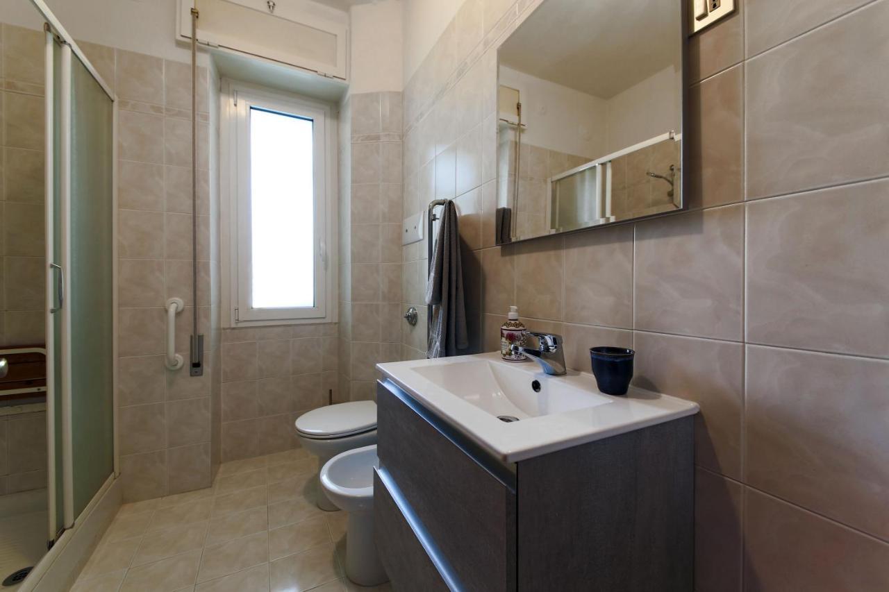 Private Parking - Family Home - 15 Min To Venice Местре Екстер'єр фото